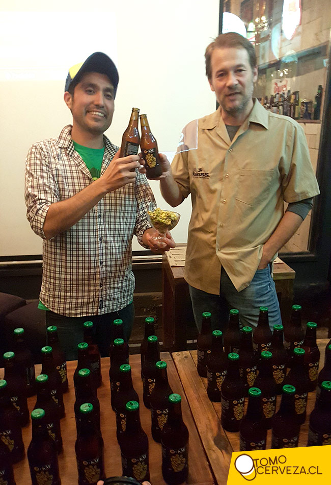 Álvaro Leiva y Asbjorn Gerlach en lanzamiento colaborativa Wet Hop 2016 (Kaf + Kross)